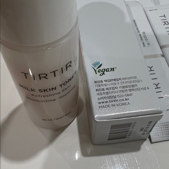 5 Mini items: $12-TIRTIR Milk Ampoule and Toner + powder wash travel set - Picture 2 of 6
